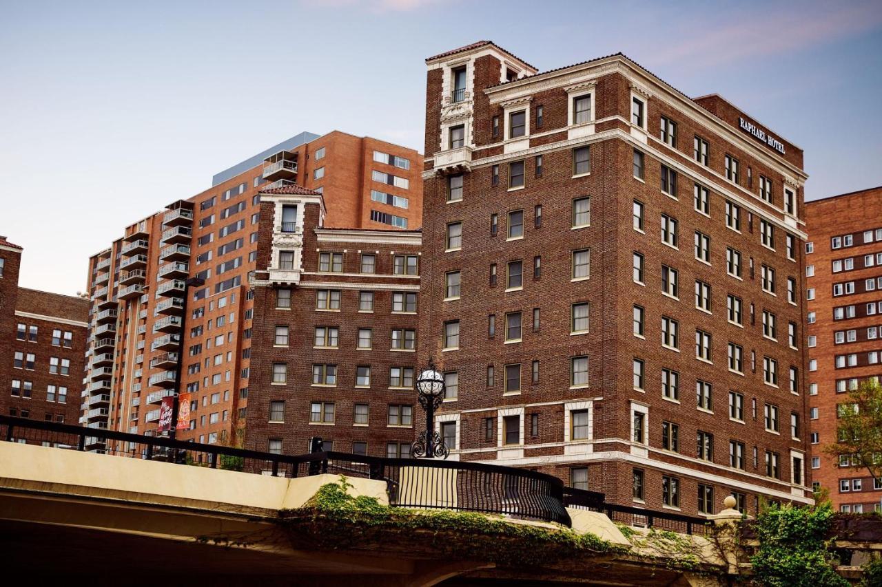The Raphael Hotel, Autograph Collection Hotel