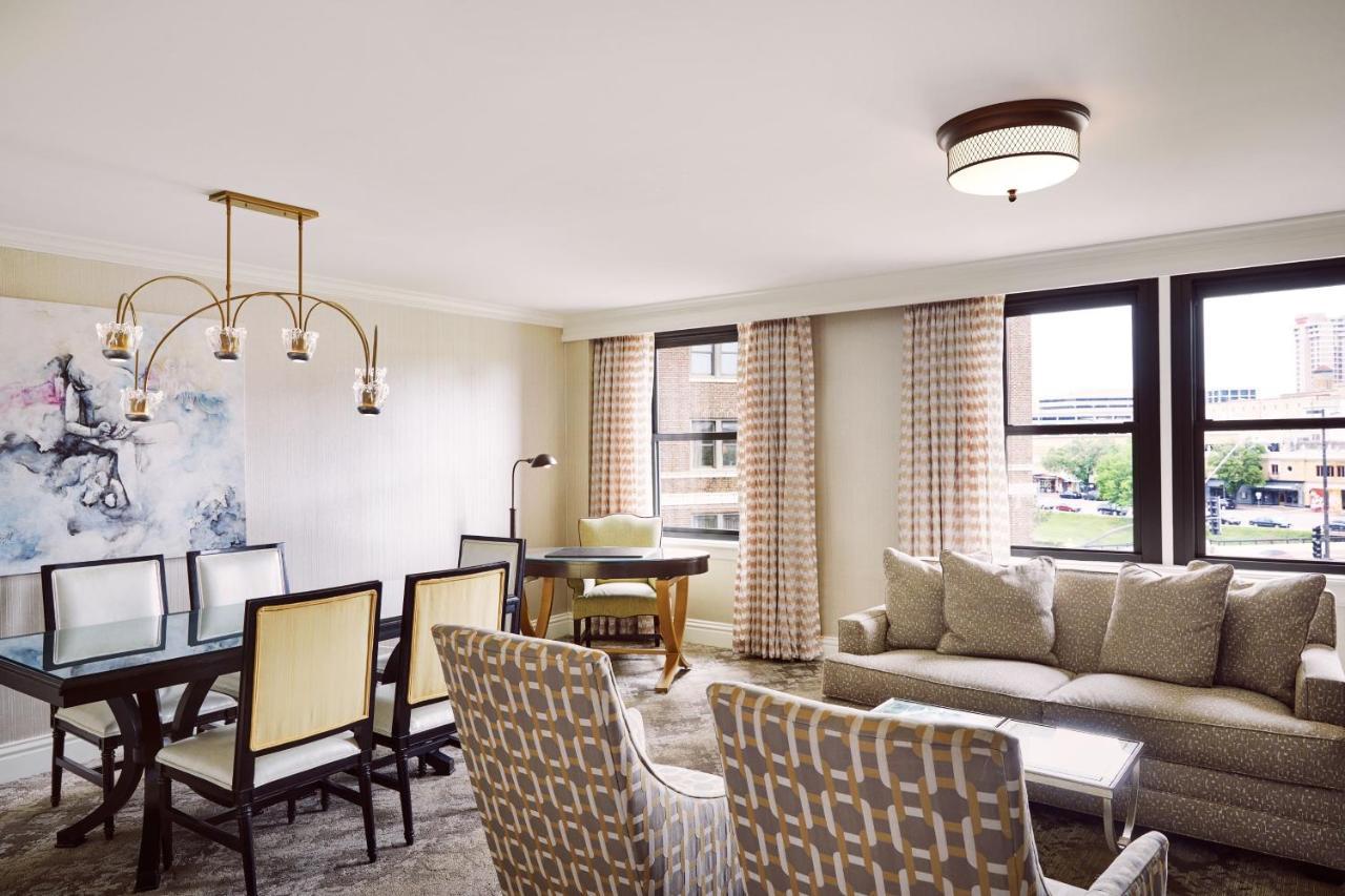 The Raphael Hotel, Autograph Collection Hotel Kansas City