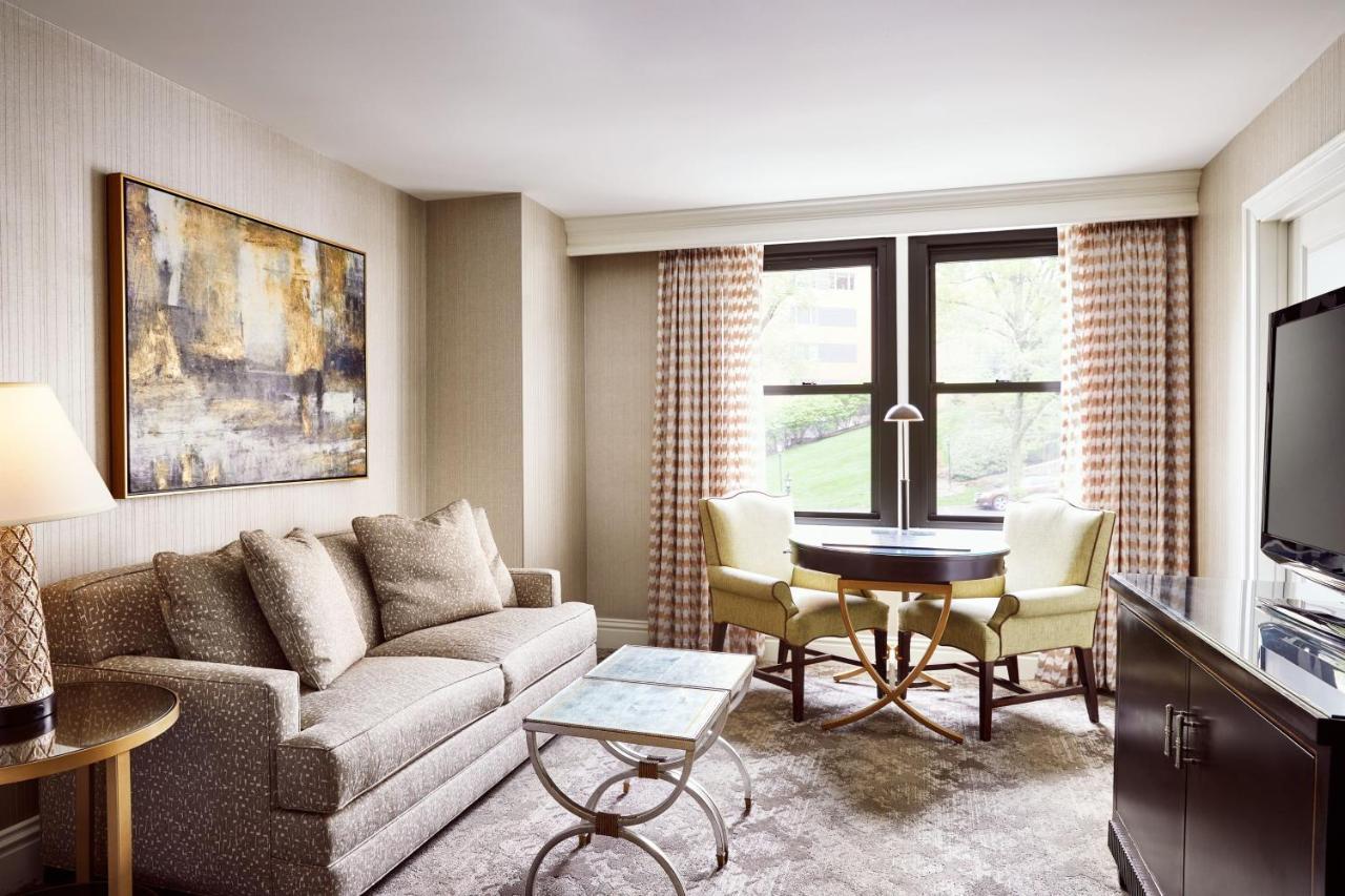 The Raphael Hotel, Autograph Collection Hotel 4*